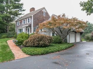 222 Old Sachems Head Rd, Guilford, CT 06437