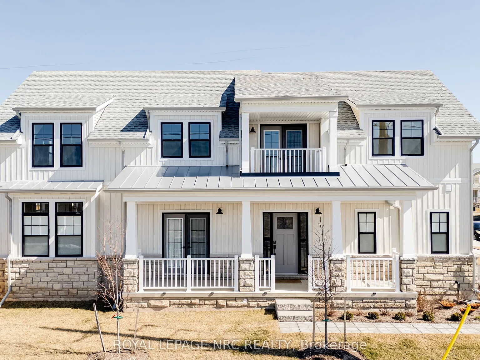4 bed, $3,200 — Photo 1