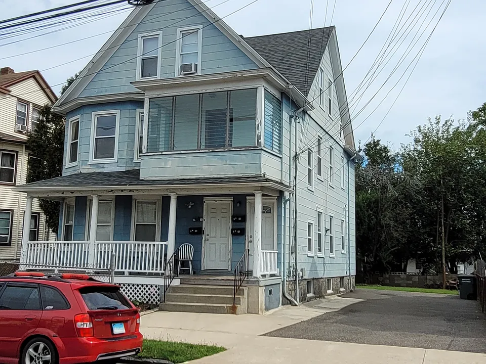 94 Prince St