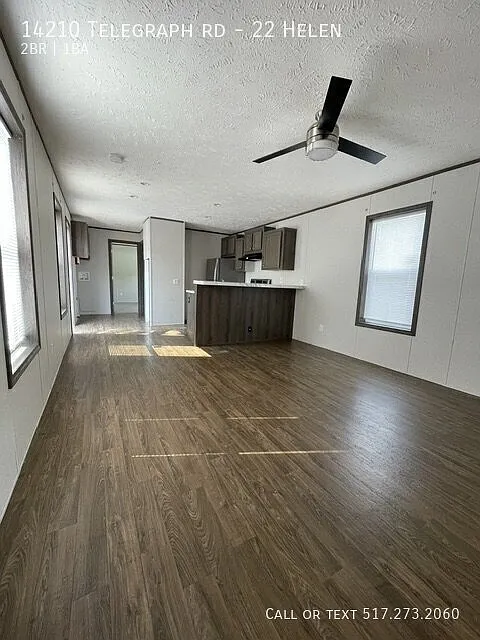 2 bed 1 bath mobile home $975 per month — Photo 2