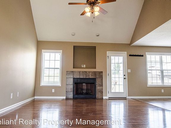 2nd image of 1205 Stillwood Dr