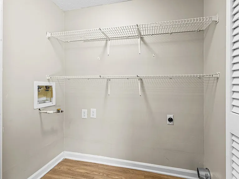 3092 Spruce Cir — Photo 13