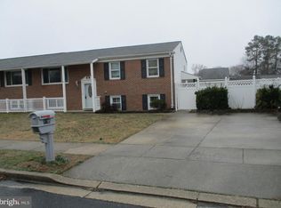 1085 Woodlawn Ave, Pasadena, MD 21122