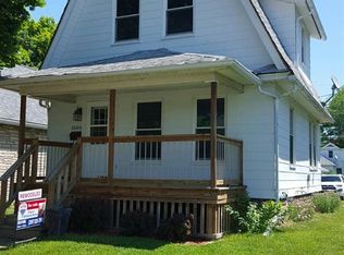 1505 42nd St, Rock Island, IL