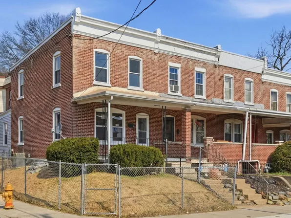 2201 N Locust St, Wilmington, DE 19802