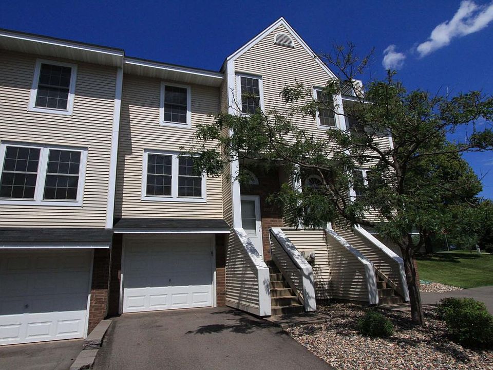 1st image of 10689 Sherman Dr
