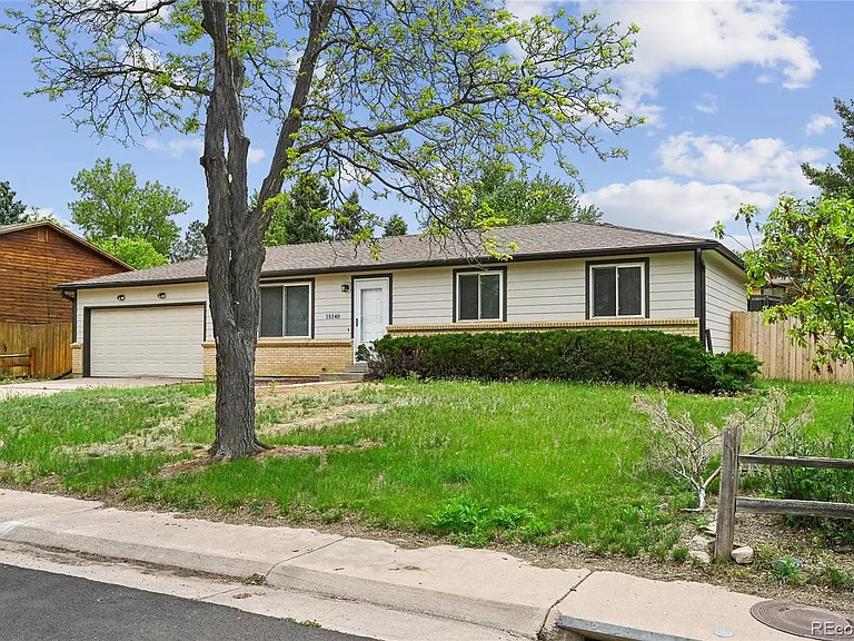 15140 E Columbia Dr — Photo 25