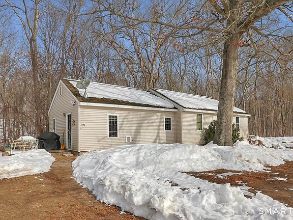 5th image of 369 Pond Meadow Road