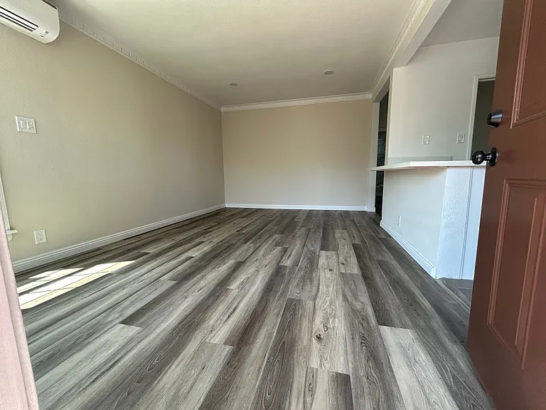 280 S Sadler Ave #2 — Photo 11