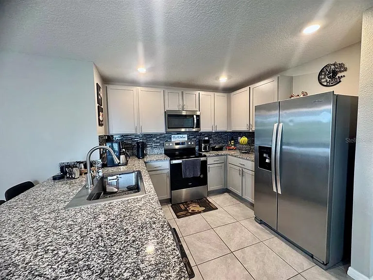 16605 Mosaic Oar Dr — Photo 8