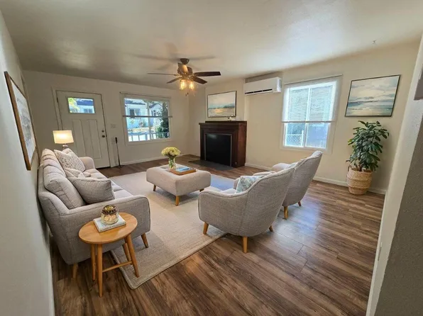 1039 SE Roberts Ave, Roseburg, OR 97470
