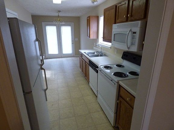 5th image of 308 Indian Park Dr