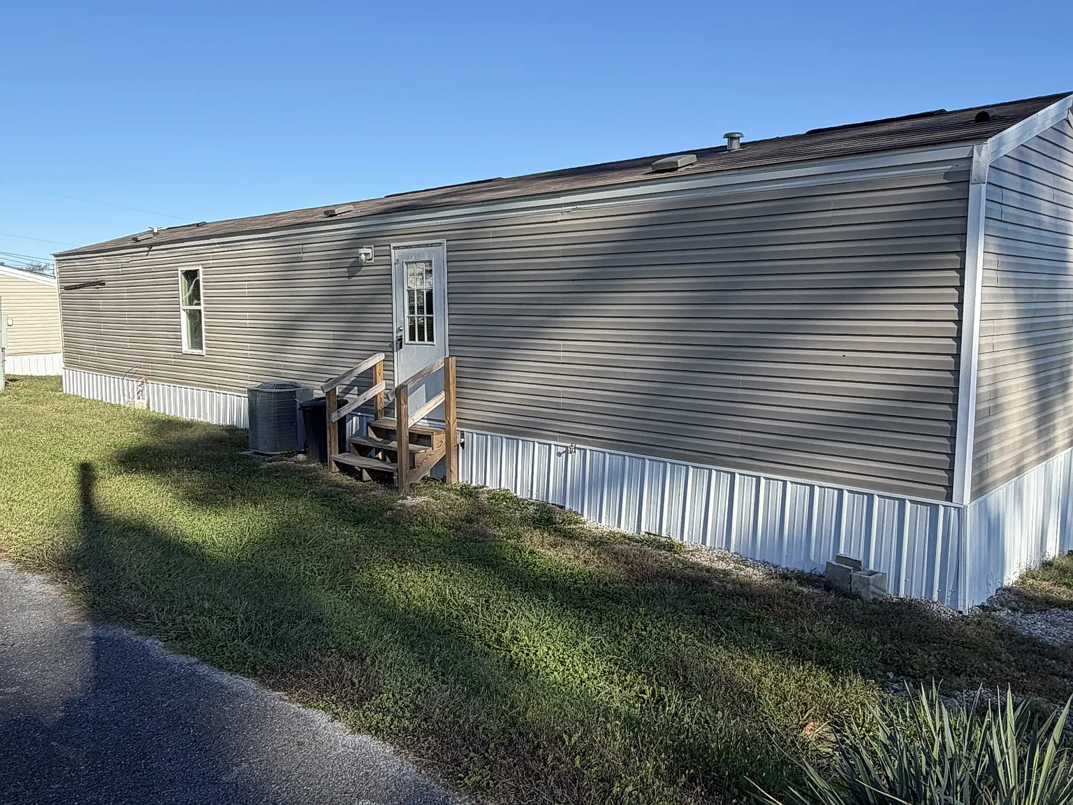 65 Stevens St - 1 — Photo 2