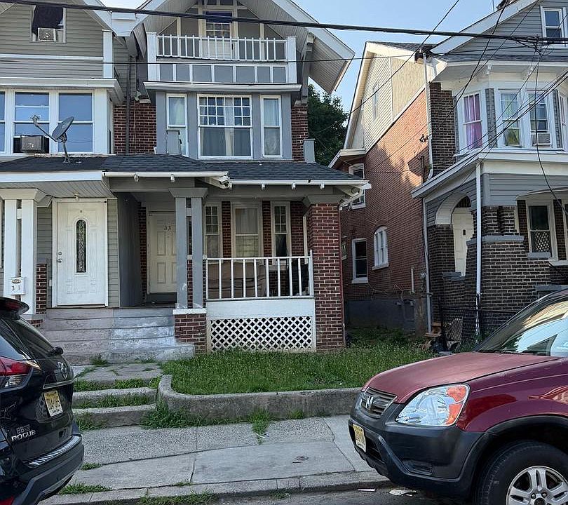 1st image of 33 Bryn Mawr Ave