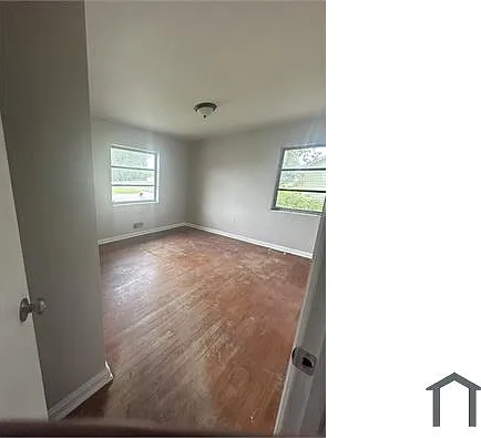 2025 Olive Rd — Photo 8