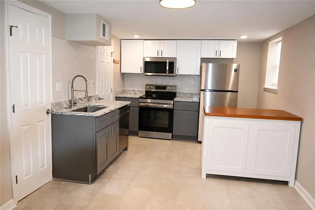 1 bed, 1.0 bath, 450 sqft, $950 — Photo 4