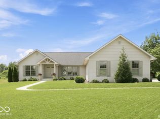 1002 S 8th St, Upland, IN 46989