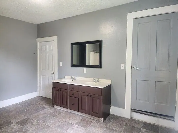 2 bed, 2.0 bath, 945 sqft, $695 — Photo 4