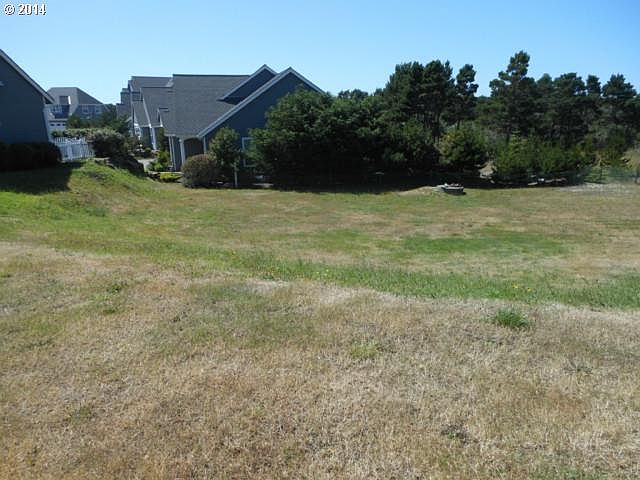 1st image of 112 SW Arbor Dr #112