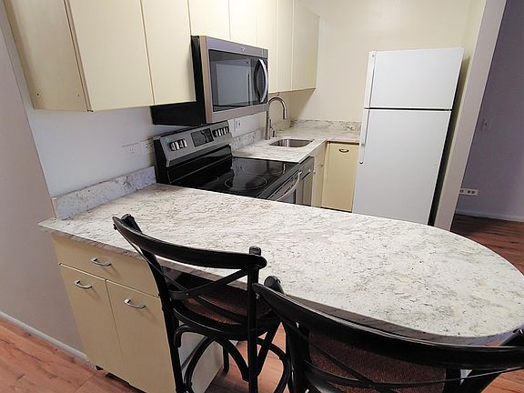 4th image of 2400 N Lakeview Ave APT 507