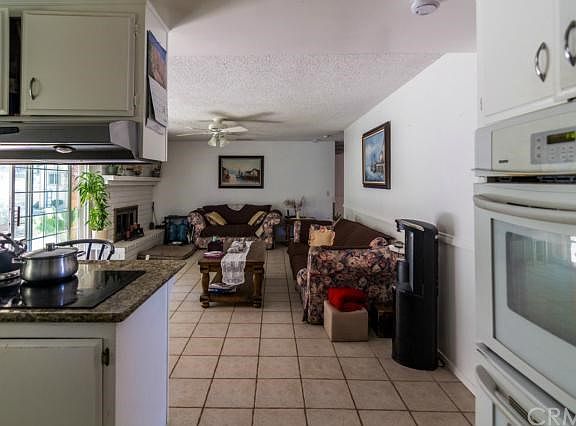 5th image of 11330 Lombardy Ln