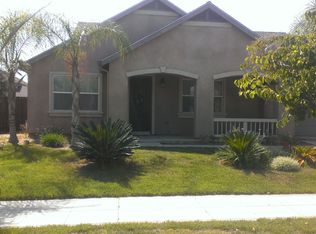 2145 N East Ct, Reedley, CA 93654