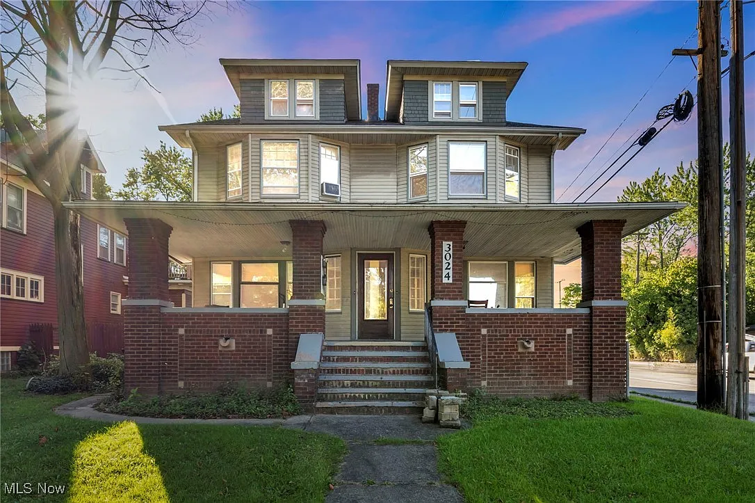 3024 West Blvd photo 1