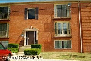 Home for Sale in Suitland, Maryland $65,000