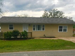 132 Kays Ln, Hollister, MO 65672