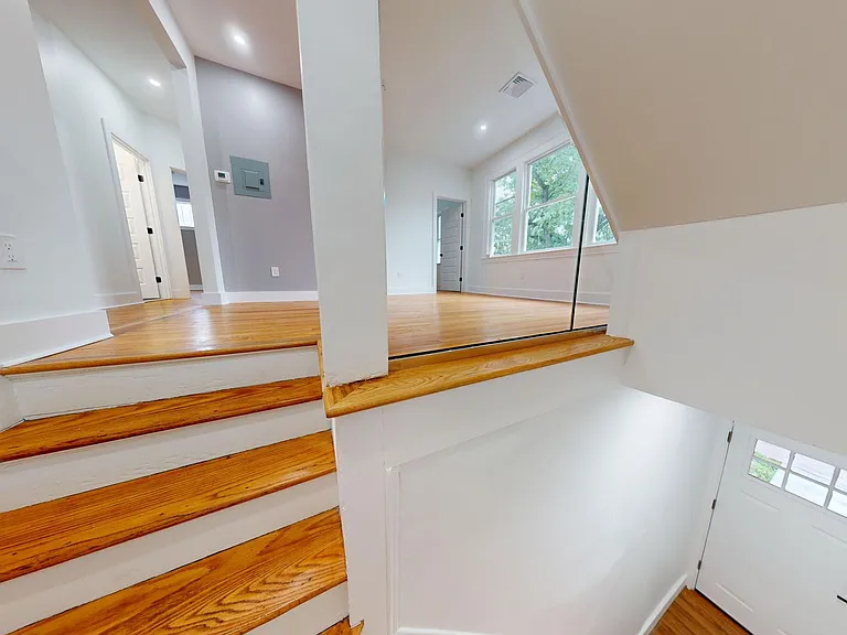 243 Willow St #245 — Photo 2