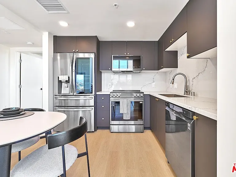 510 S Oxford Ave #310 — Photo 7