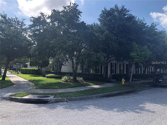 4th image of 10035 Bentley Way