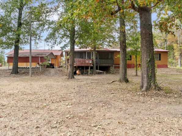 38 Newbys Camp Rd, Des Arc, AR 72040