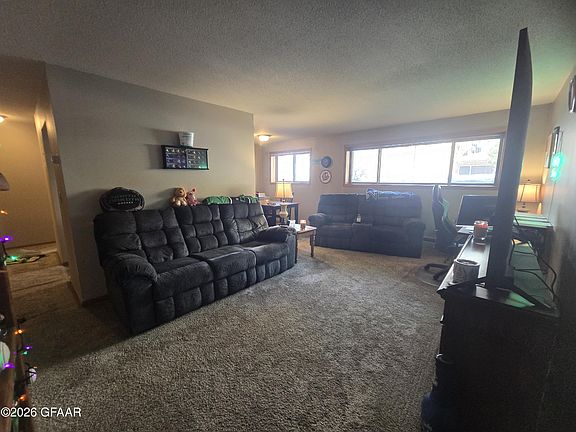 4th image of 1814 22nd Ave S APT 106