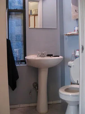 Rented by Tower Brokerage | media 30