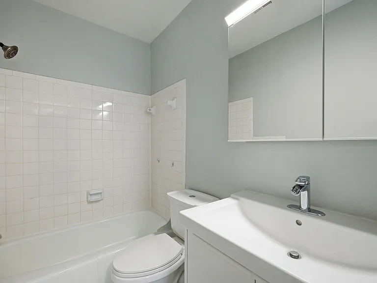 1211 Potomac Ave SE #B — Photo 14
