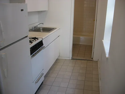 Rented by Prince Real Estate Associates LLC | media 28