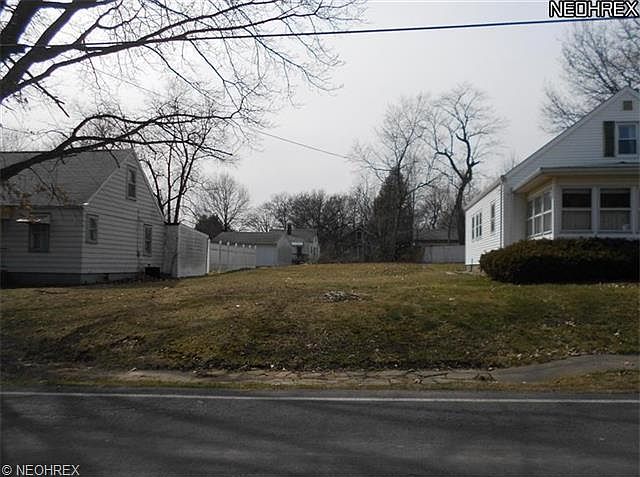 1st image of 934 Palmer St
