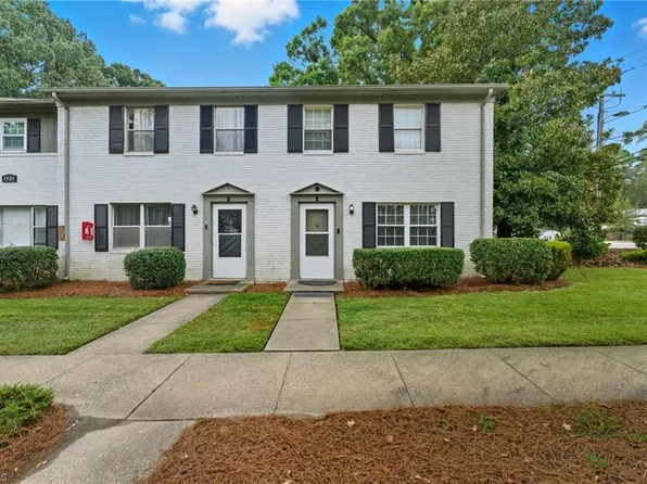 1931 Vantage Point Pl APT E, Greensboro, NC 27407