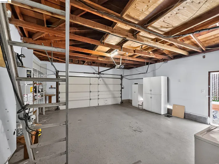 2928 Rio Grande Dr — Photo 36