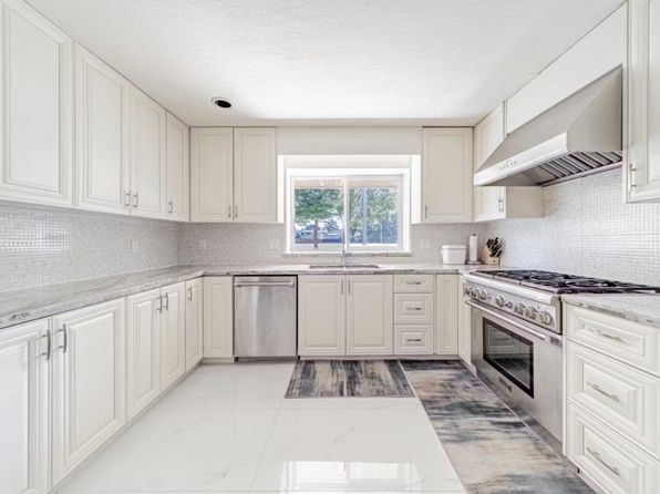 6 bedroom rental in Richmond — photo 18