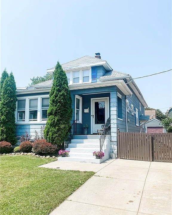 1st image of 180 Mariemont Ave