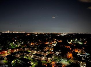 285 Aycrigg Ave APT 22G, Passaic, NJ 07055