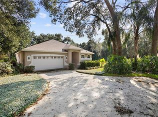 587 Kings Castle Dr, Orange City, FL 32763