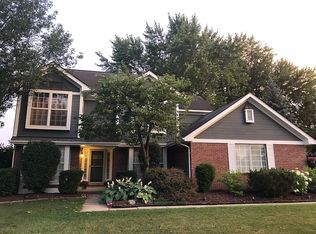 46613 Swanmere Dr, Canton, MI 48187