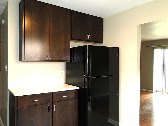 4th image of 1213 Cedarwood Dr Unit F