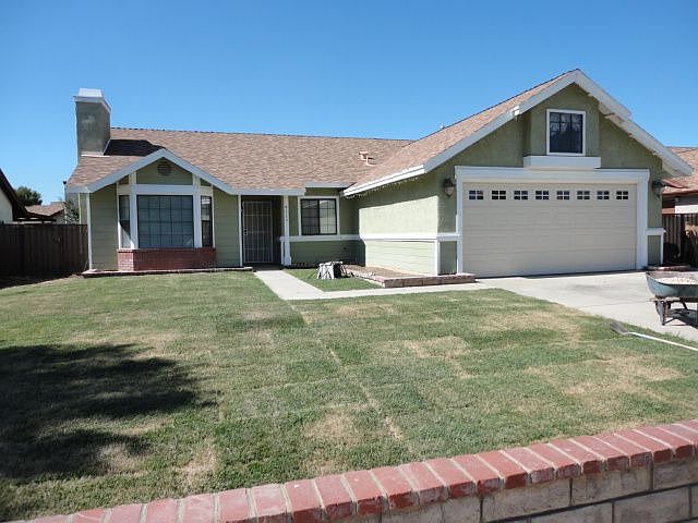 Front picture of home