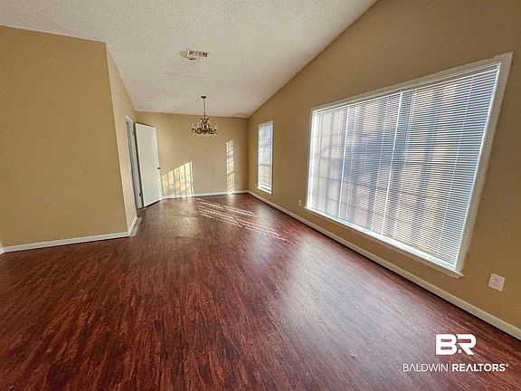 2nd image of 1227 Northgate Dr