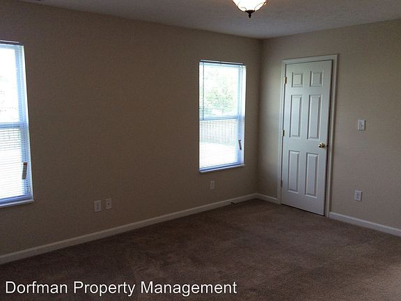 4th image of 16418 Clarks Hill Way