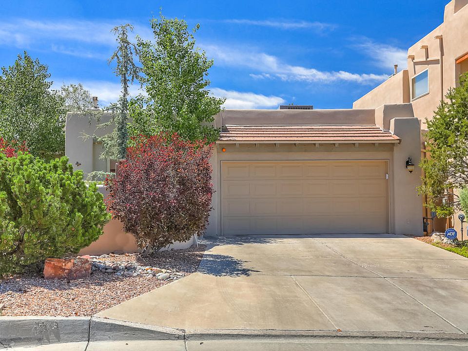 1st image of 13204 Moondance Pl NE